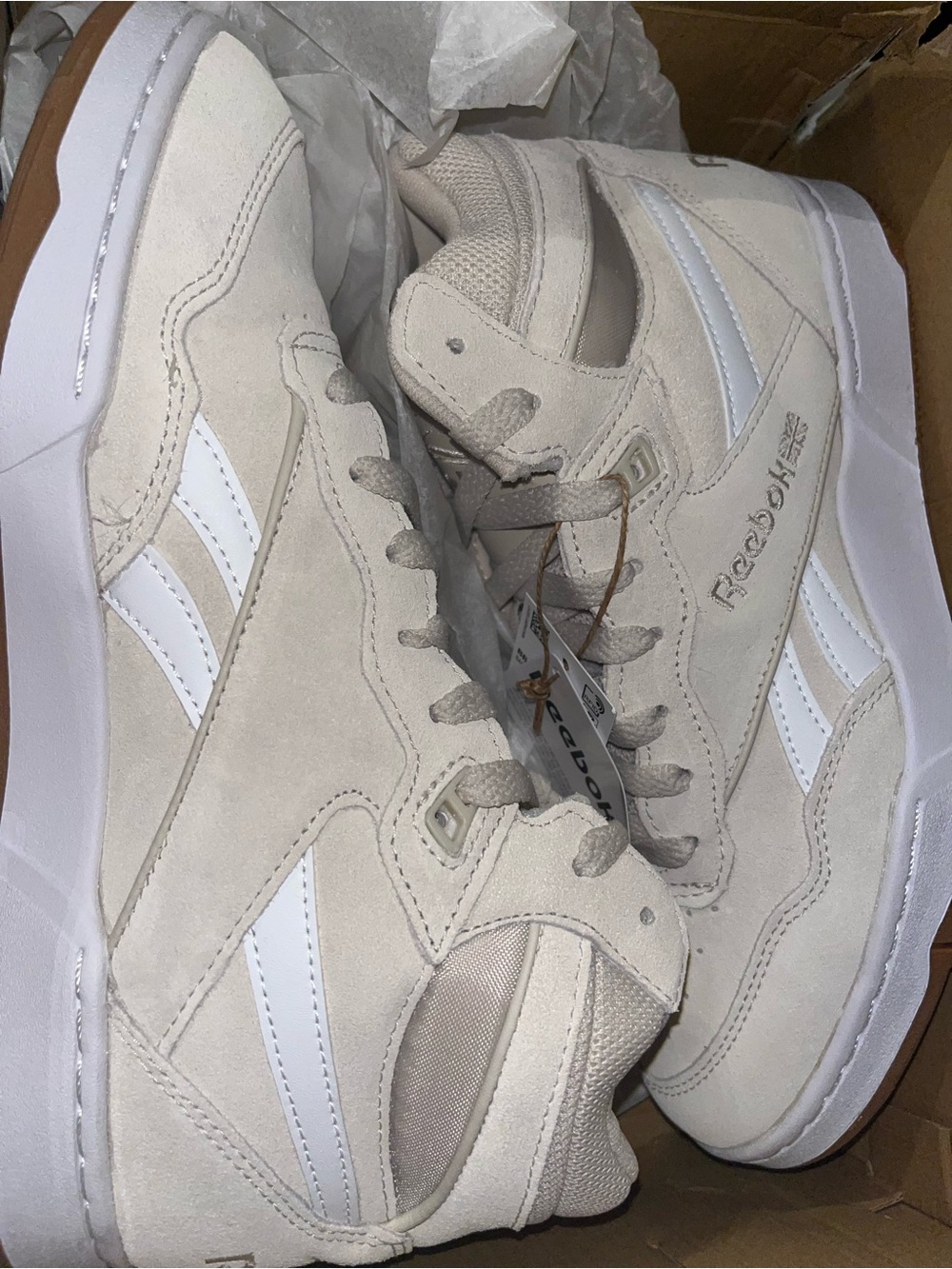Reebok BB 4000 II Mid Sneakers Men’s 7 Women’s 8.5 Stucco Lime NIB